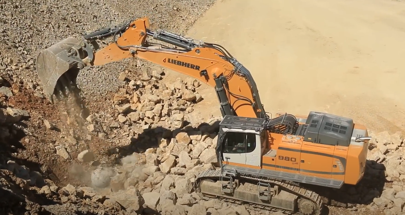Гусеничный экскаватор Liebherr R980